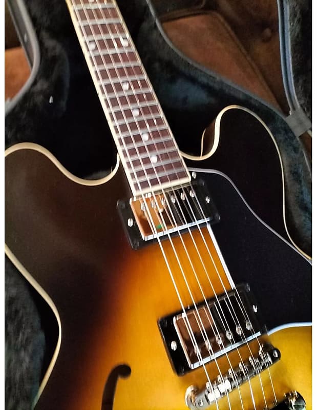 Gibson ES-335 Satin Vintage Burst | Reverb Canada