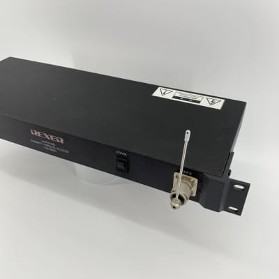 REXER VXR-800D Wireless Rack Mount Receiver with VX-801