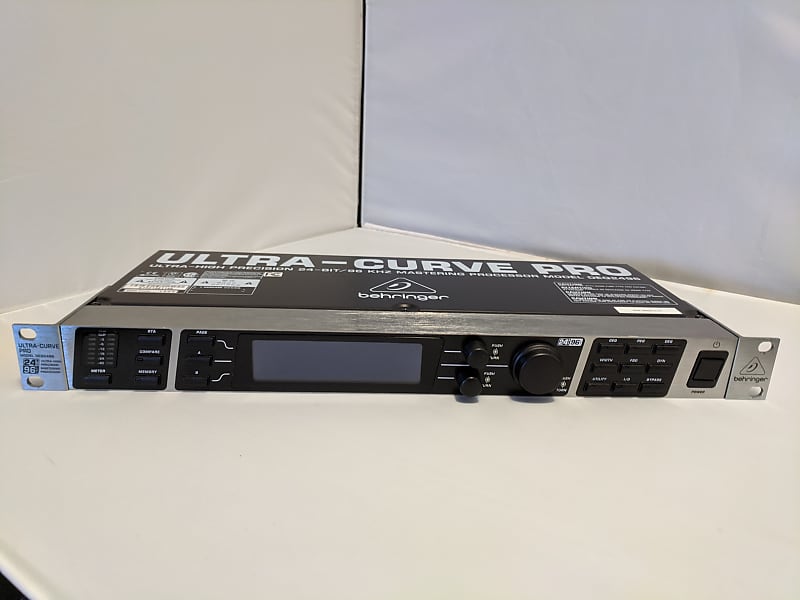 Modified Behringer Ultracurve Pro DEQ2496 with ECM8000 microphone