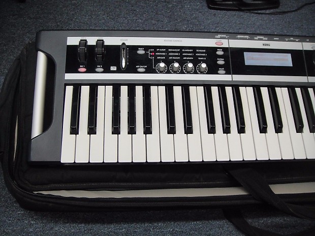 Korg X50 Keyboard Music Synthesizer 61-Key W/ Padded Gig Bag