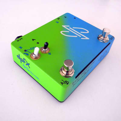 dpFX Pedals - A/B Box with 2 inputs & 2 outputs (isolated, active, buffered) image 5