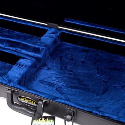 Schecter SGRUNIV6 Case for Diamond Riot and Lefty Basses image 3