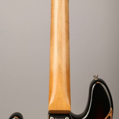 Fender 60th Anniversary Road Worn '60s Jazz Bass - 2020 - Sunburst image 11