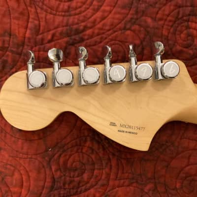 Fender Deluxe Stratocaster HSS; Pau Ferro Fretboard; Candy Apple Red; Fender Deluxe Molded Case image 12