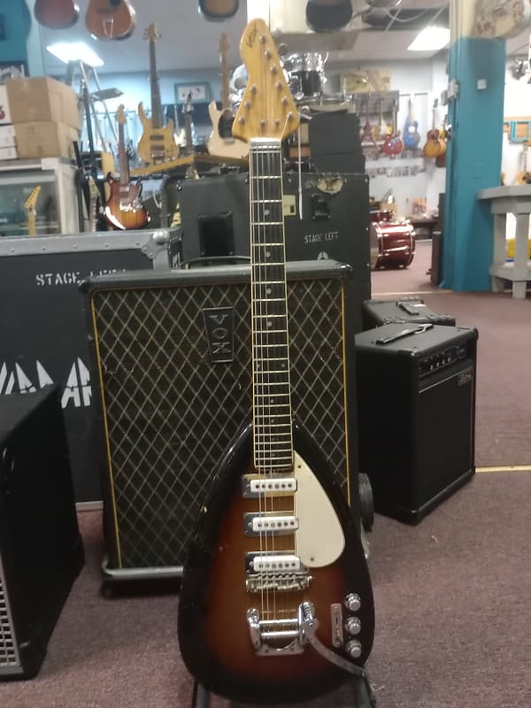 Vox Mark IX 1960's Vintage 9 string electric guitar 3 Tone Sunburst w hard case *** FREE SHIPPING *** image 1