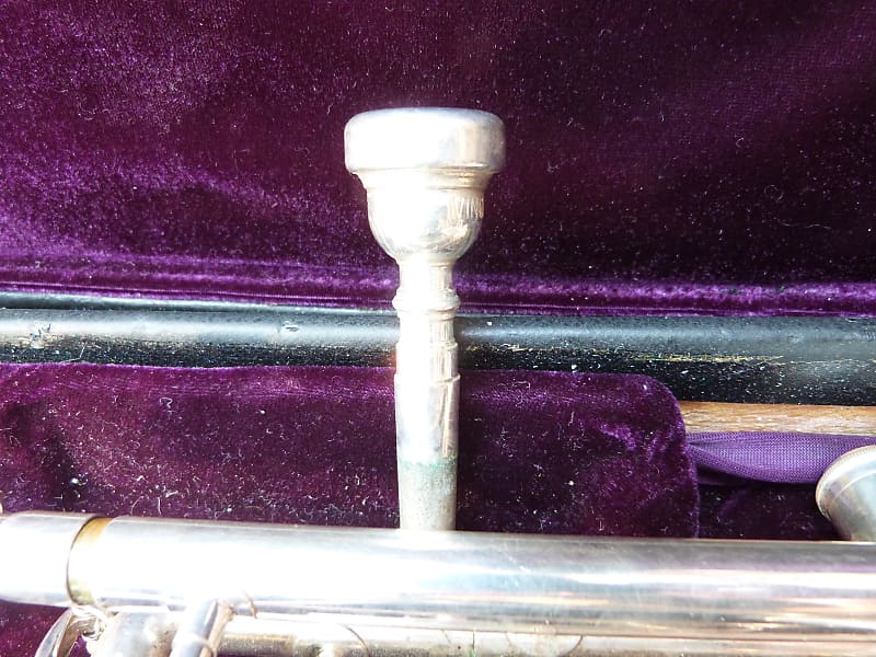 Besson silver trumpet 1000   with case and mouthpiece  silver image 1