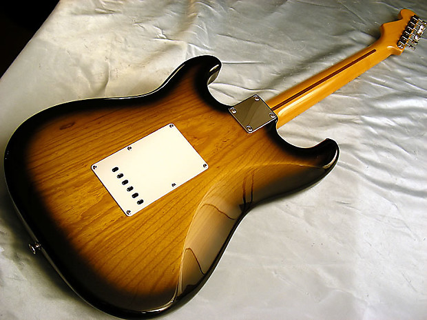 Early'54 Sunburst/Maple neck VG-2240｜H.I.Guitars,Inc