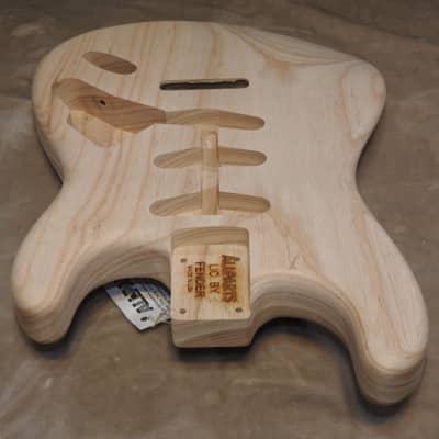 Unfinished Allparts SBAO 1 Piece Swamp Ash Stratocaster Body 4 Pounds 6.5 Ounces! image 5