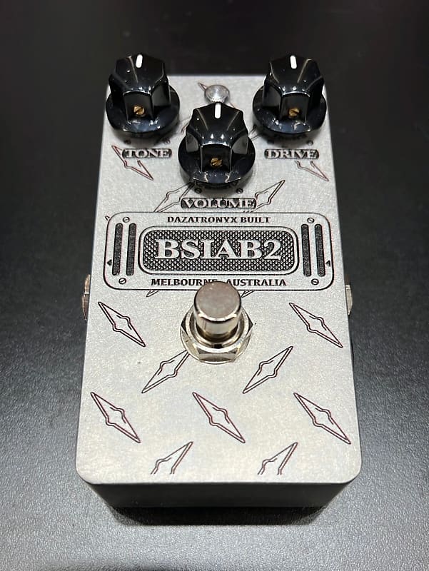 Used Dazatronyx BSIAB2 Distortion | Reverb