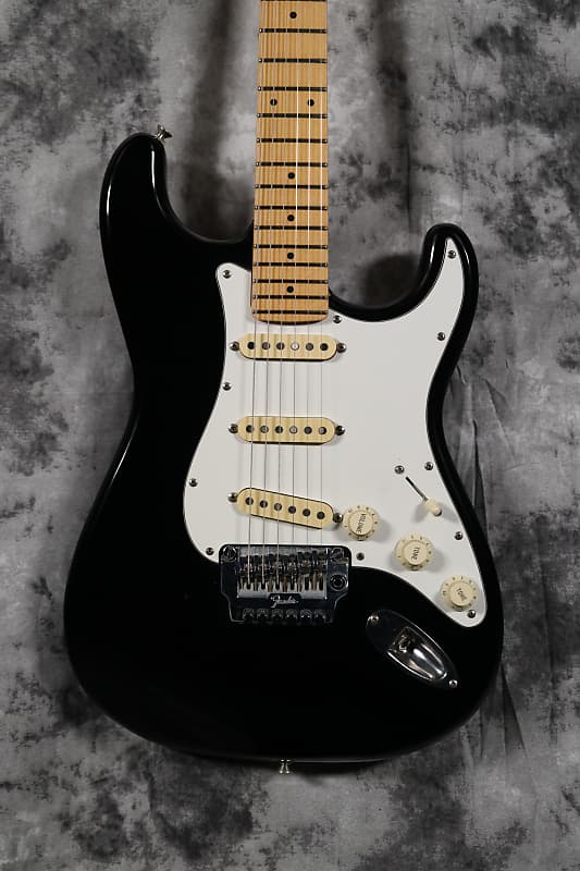 Fender Fender Contemporary Stratocaster MIJ Japan Black