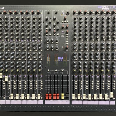 Soundcraft Spirit LX7 16 Channel Mixing Console w/ Road Case 