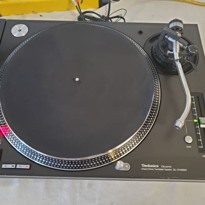 Technics SL1210MK5 Direct Drive Professional Turntables - Sold Together As A Pair - Great Used Cond image 3