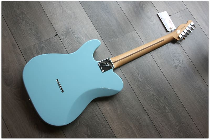 Fender Fender