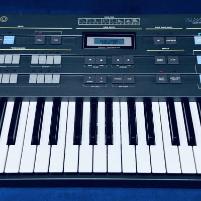 Casio CZ-5000 61-Key Synthesizer | Reverb Casio CZ-5000 61-Key Synthesizer | Reverb