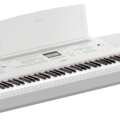 Yamaha DGX-670 WH Digital Piano - Portable & Versatile image 3