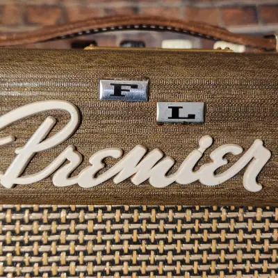 Multivox Premier Twin 12 2x12" Guitar Combo Amplifier Brown Wood Tone - Recently Serviced- RARE FIND image 2