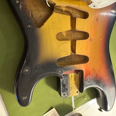 1965 Fender Stratocaster Sunburst image 12
