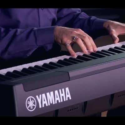 Yamaha P-125a Digital Piano - White image 6