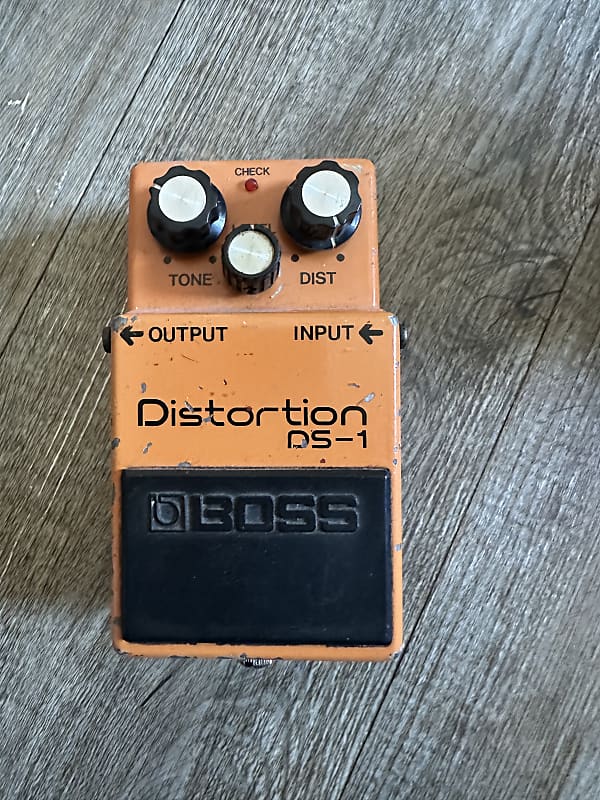 Boss DS1