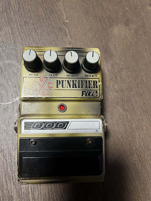 DOD Punkifier FX76