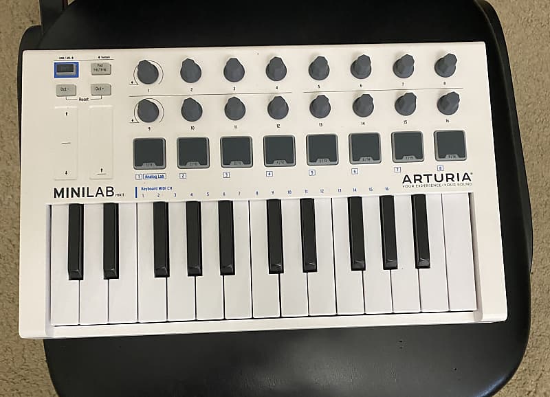Arturia MiniLab MkII 25-Key MIDI Controller - White | Reverb