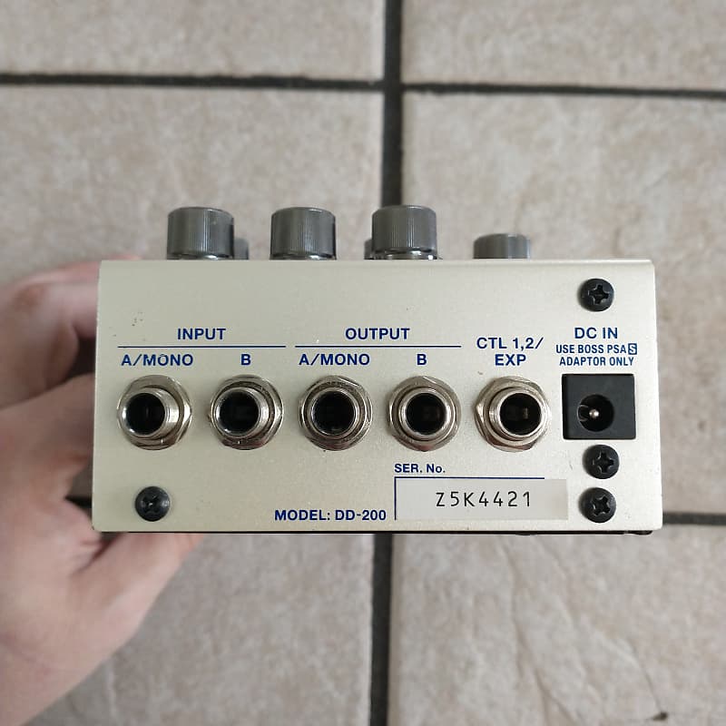 Pedal de guitarra Boss DD200 Digital Delay