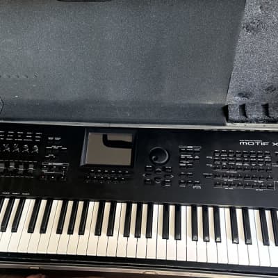 Yamaha Motif XF 6 Production Synthesizer 2010s - Gray