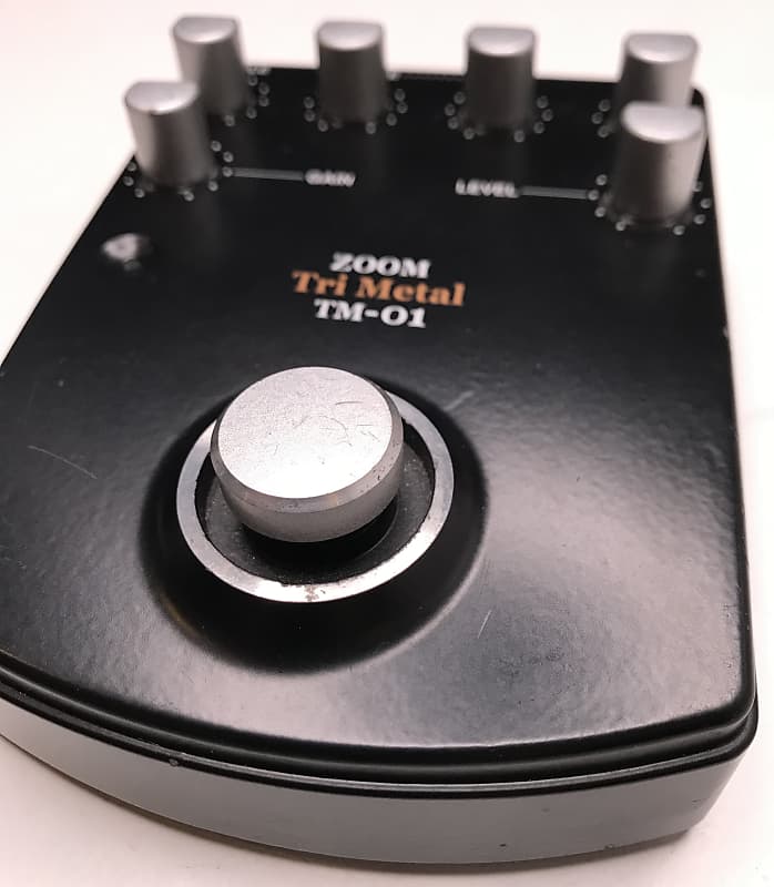 Zoom TM-01 Tri Metal Distortion