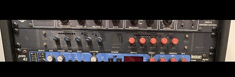 FMR Audio Really Nice Compressor & Leveling Amplifier in Funk