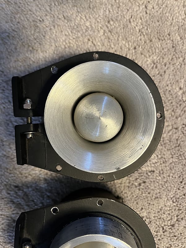 JBL 075 16 ohm Bullet Tweeters SN#38997 / 38999 Original JBL 075 16 ohm Bullet Tweeters SN#38997 / 38999 Original