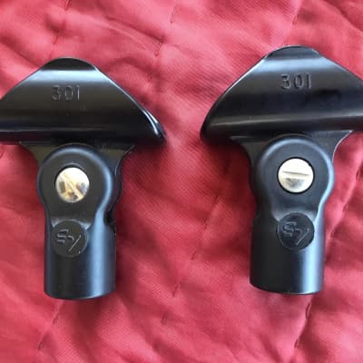 2 Vintage 1960's Electro Voice 676 Dynamic Cardioid Microphones Cables & Clips!! image 8