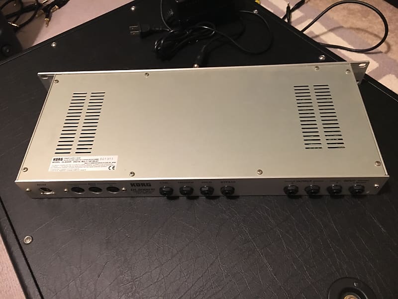 希少 ☆ KORG DL8000 R デジタルマルチタップディレイ Korg DL8000R