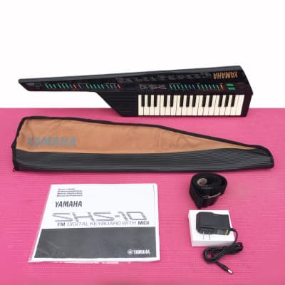 Yamaha SHS-10B Keytar Vintage FM Synthesizer Keyboard + Original Case and Accessories