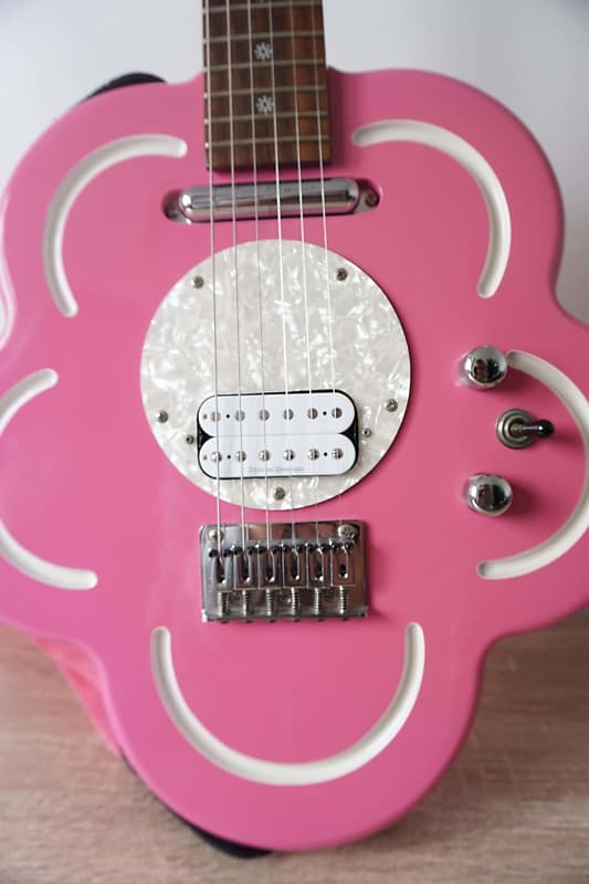 ギター Daizy Rock Flower ギター Daizy Rock Flower Daisy Rock Flower Purple | Reverb