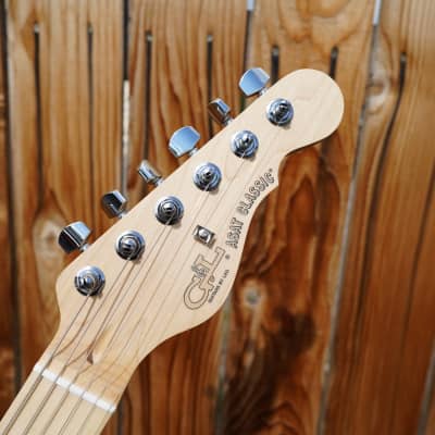 G&L USA ASAT Classic Thinline 2-Tone Goldburst 6-String Electric Guitar w/ Gig Bag NOS image 3