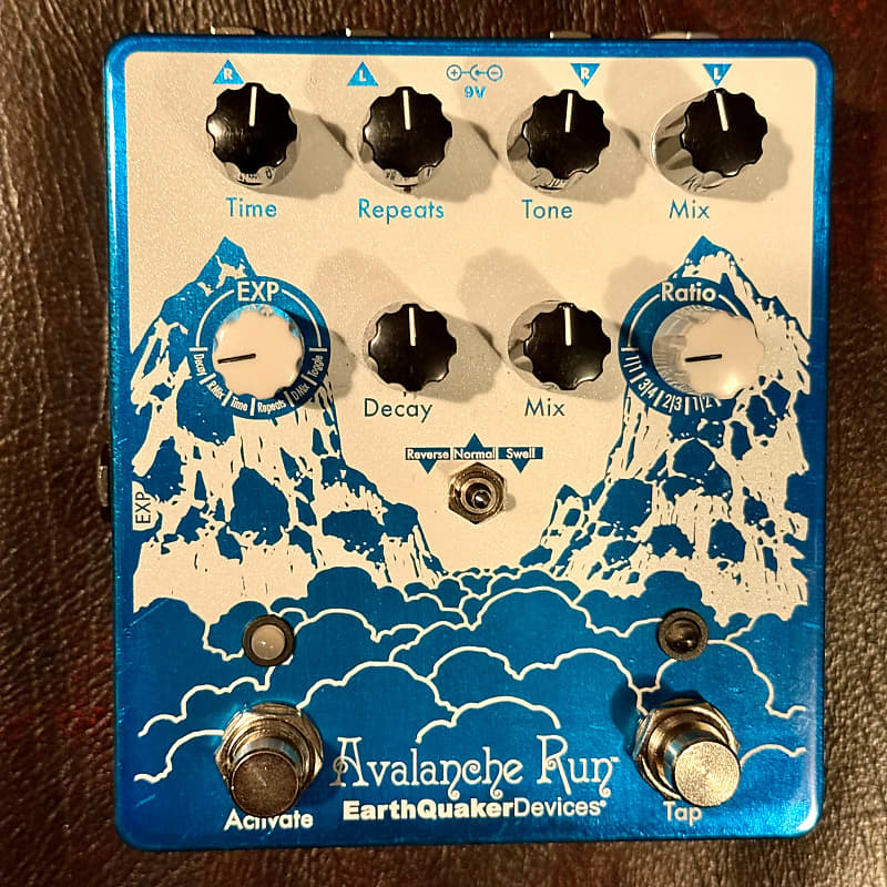 EarthQuaker Devices Avalanche Run Stereo Reverb & Delay with Tap Tempo V2