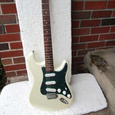 Lotus Strat Style Guitar, 1980's, Korea, White Pearl Finish, Green Sparkle Guard. Very Cool for sale