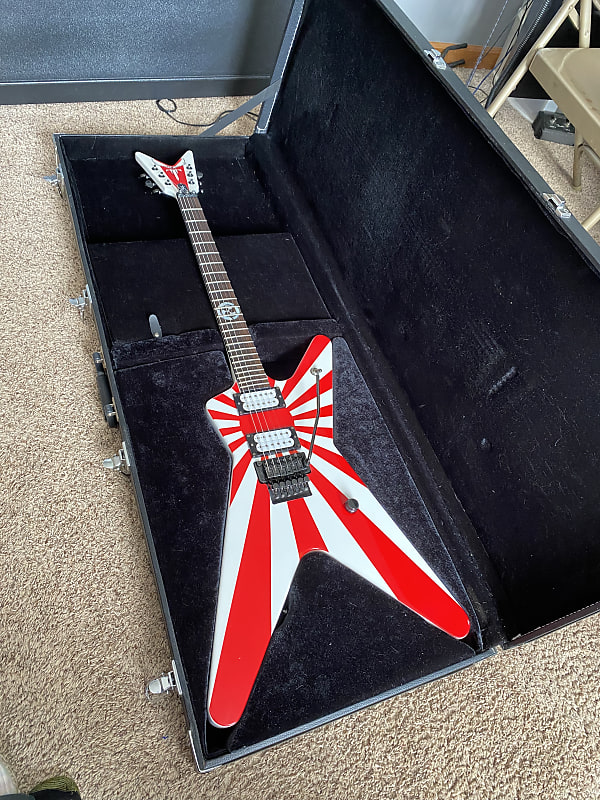 Dean MKH ML Matt Heafy Signature Guitar 2008 Rising Sun Dean MKH ML Matt Heafy Signature Guitar 2008 Rising Sun