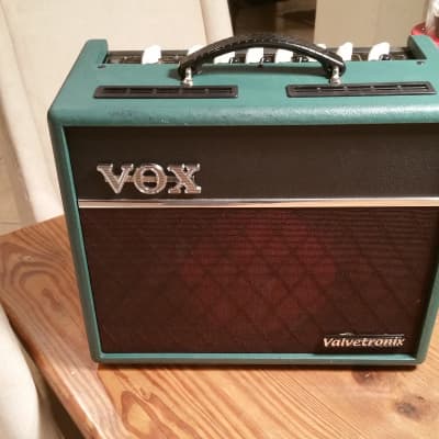 Vox Valvetronix VT20+ 30-Watt 1x8