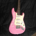 Squier Hello Kitty 3/4 Stratocaster Pink