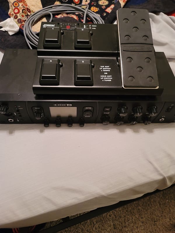 Line 6 POD HD Pro Rackmount MultiEffect and Amp Modeler Reverb