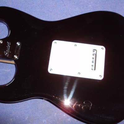 Scalloped Squier SONIC Stratocaster SSS black with Tremolo and  maple Fretboard ,playing ala Yngwie,Ritchie and CO! image 3