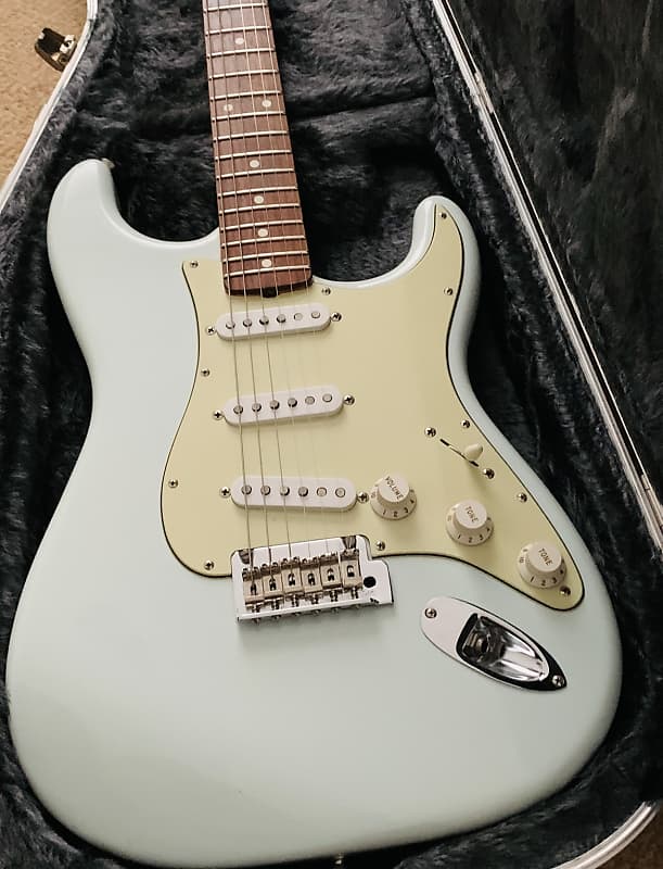 Fender Classic Player '60s Stratocaster | Reverb UK
