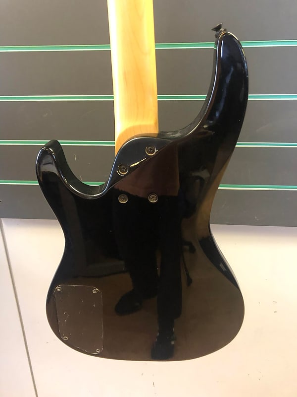 Aria Pro II Magna Series Black Fretless Bass | Reverb Canada