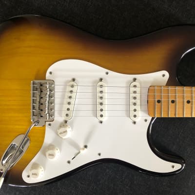 Gil Yaron Late 50s Style Stratocaster   2013 2-tone sunburst image 9