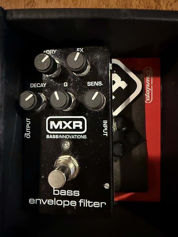 MXR M82 Bass Envelope Filter