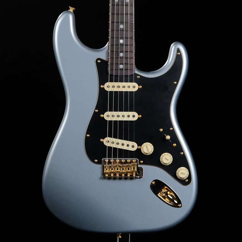 Fender Limited Edition 1965 Dual-Mag Stratocaster Journeyman Relic with Closet Classic Hardware - Blue Ice Metallic image 1