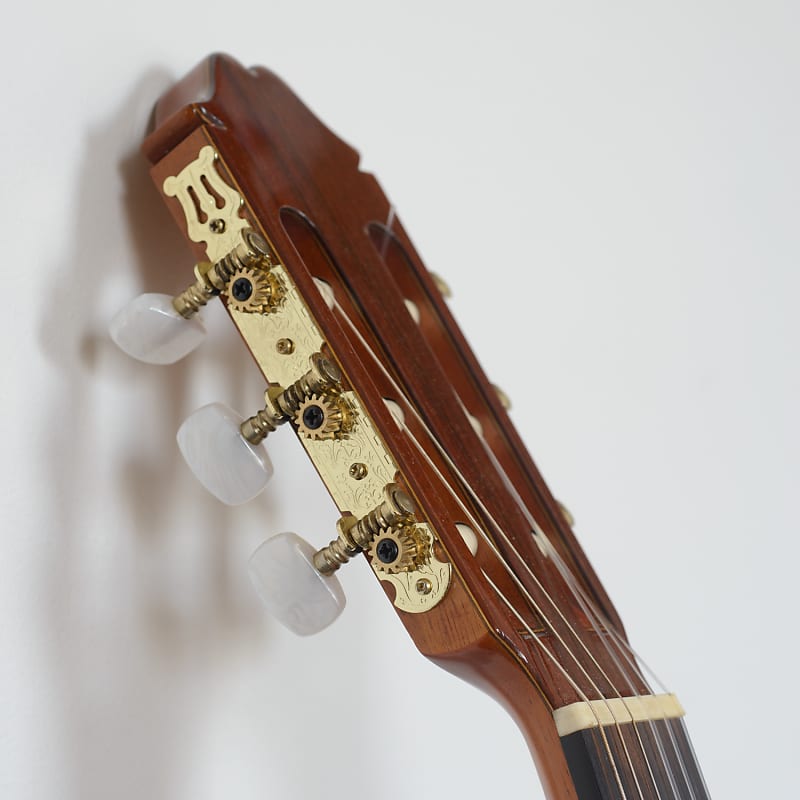 ARIA AG-80 concert classical guitar, cedar top, 1977, designed by Sakurai