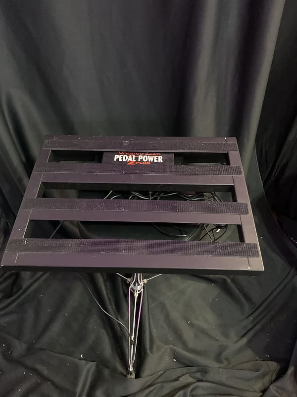 Pedal Board W/ Voodoo Lab Pedal Power Z Plus and case | Reverb Pedal Board W/ Voodoo Lab Pedal Power Z Plus and case | Reverb