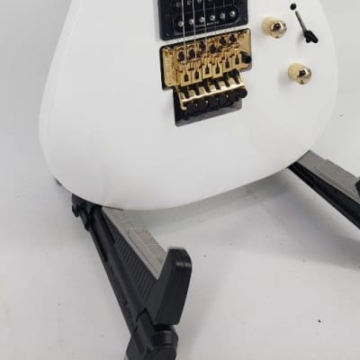 Jackson SLXDX-M Electric Guitar - Maple Fretboard Electric Guitar - Snow White Gold Hardware image 3